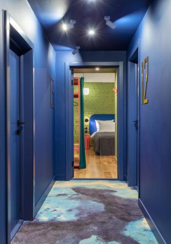 P 17 Hotel - image 6