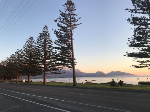 Futuna Rocks Motel Futuna Rocks Motel