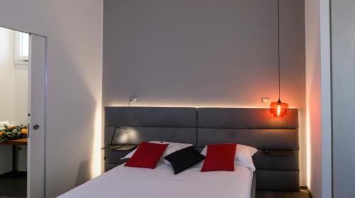 B&B The Attico - image 7
