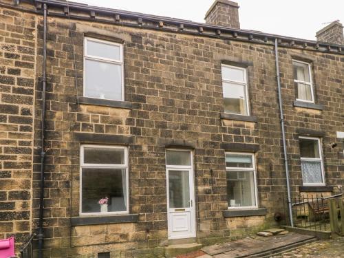 5 Woodville Terrace Keighley 