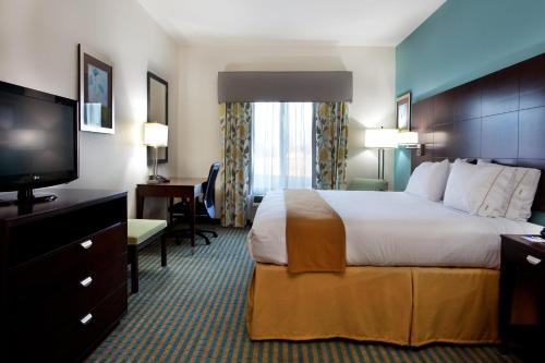 Holiday Inn Express Hotel & Suites Picayune