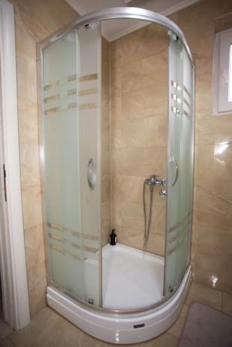 Bruno Apartments - image 2