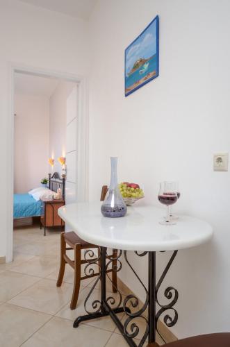Gaitani apartments plaka naxos in 普拉卡海灘