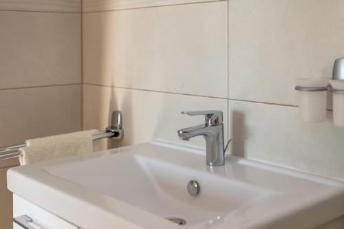 Apartment with Sea View image 10