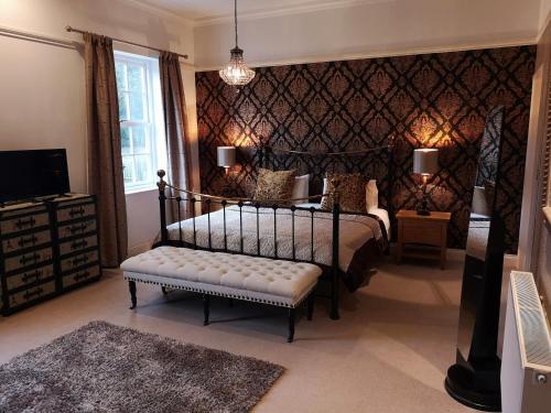 Glangwili Mansion - image 11