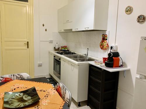 Monfenera Apartment 3, Palermo (fotografie 8)