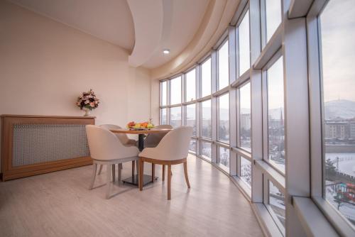 Mus Grand Hotel in Mus