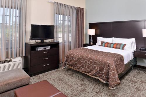 Staybridge Suites O'Fallon Chesterfield, an IHG Hotel