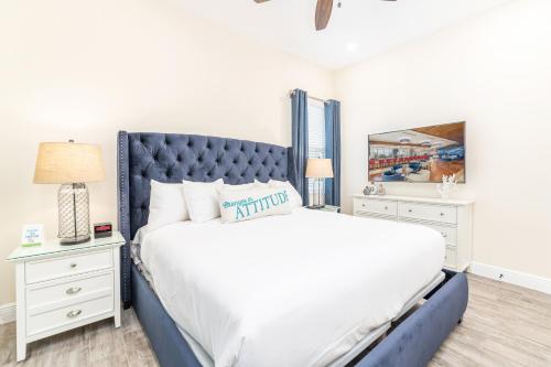 Radiant Cottage with Hotel Amenities Near Disney at Margaritaville 8056LS - image 6