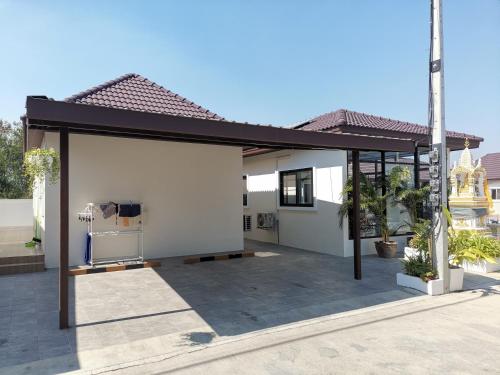 Exterior view, KK Garden near Coffee&Garden