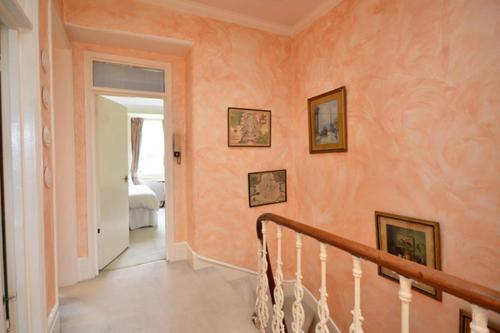 Typically English 2 Bedroom Apartment In Residential Area Near South Kensington, , London