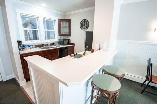 309 Water Street Inn - image 3