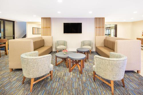 홀리데이 인 익스프레스 호텔 앤 스위트 샌디에이고 에어포트 - 올드타운 바이 IHG - 숙소 외관