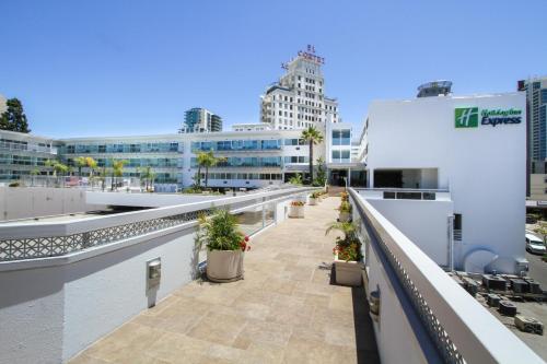 Holiday Inn Express - Downtown San Diego, an IHG Hotel