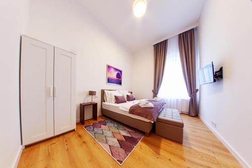 2 bedrooms, 3 beds