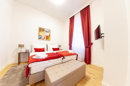 3 bedrooms, 4 beds