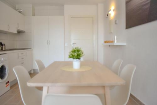 Nice Apartment in Siesta 2 Puerto Alcudia in Alcudia
