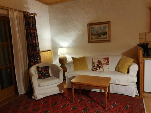 Appartement Pension Bäckenhäusl FERIENWOHNUNGEN Chalets Hütten - image 6