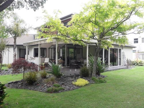 Studio, Quiet location, Central to city, Hamilton