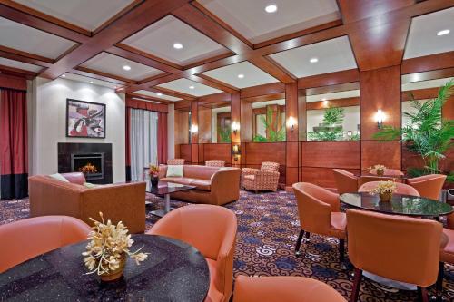 Holiday Inn Purdue - Fort Wayne by IHG in Fort Wayne, USA