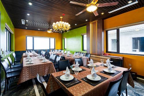 BBQ Hostel Ha Long 2 in Hạ Long