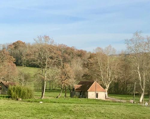 Exterior view, Le Moulin de Lassalle in Ferrand