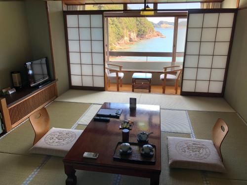 Japanese-Style Room with Shared Bathroom - West Building