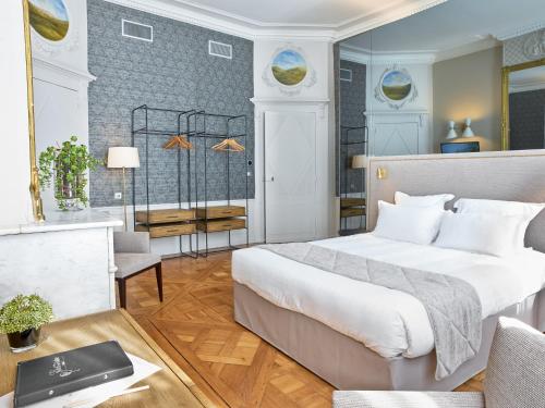 1 queen bed