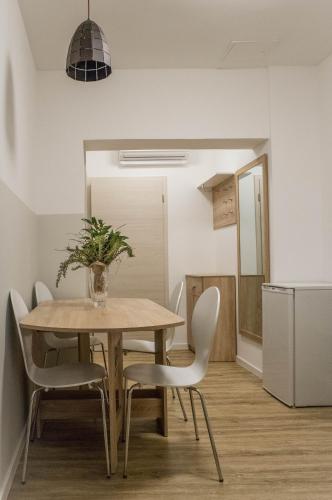 Instalaciones, Jantar Apartmaji in Novo Mesto