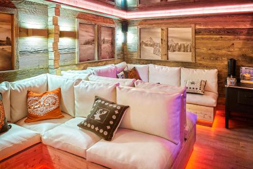 Silvana Mountain Hotel - image 13