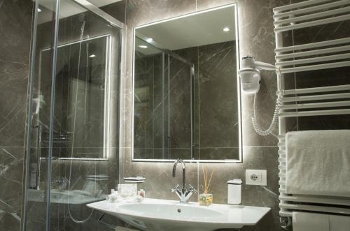 Hotel Sole Roma - image 13