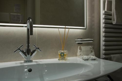 Hotel Sole Roma - image 14