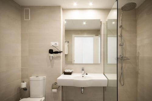Ohtels La Hacienda - image 7