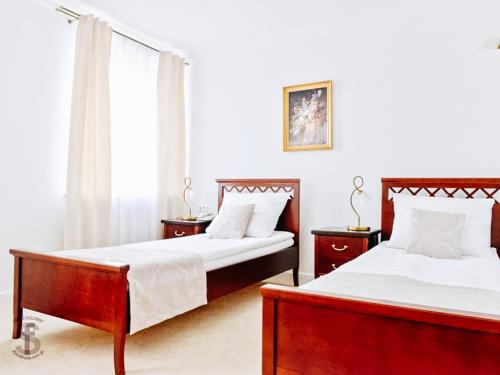 Hotel Koloseum - image 2