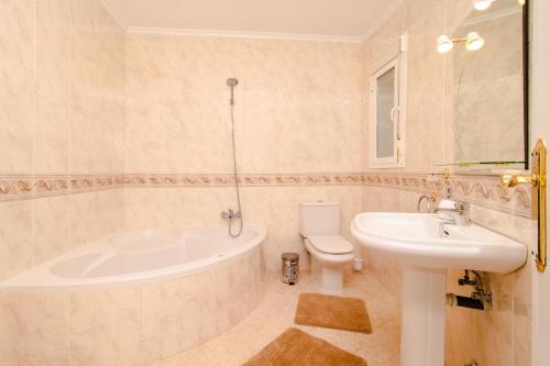 Espanatour VILLA CIUDAD QUESADA - image 6