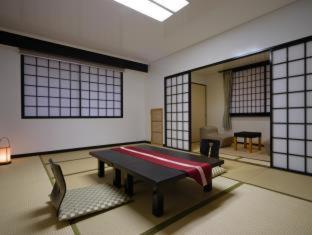 Room #464176102 room in Ryokan Kohro