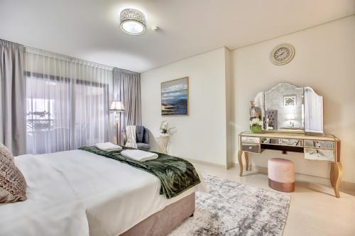 Luxury Apartments at Balqis Residence - image 8