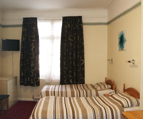 Stanley House Hotel - image 2