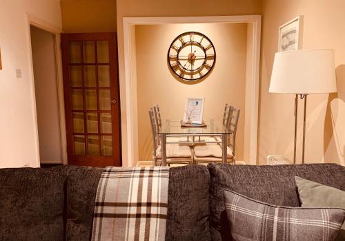 The Webstersland Residence - image 4