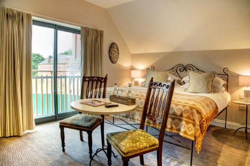 hotel photo