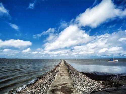 Gud Jard Lodge Nr 13 - Design-Ferienhaus mit exklusiver Ausstattung 10.3km von Mitteldeichshörn entfernt