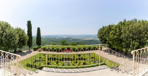 Azienda Agricola Castello la Leccia Srl