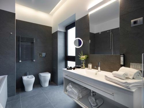 Boutique Hotel Touring - image 2