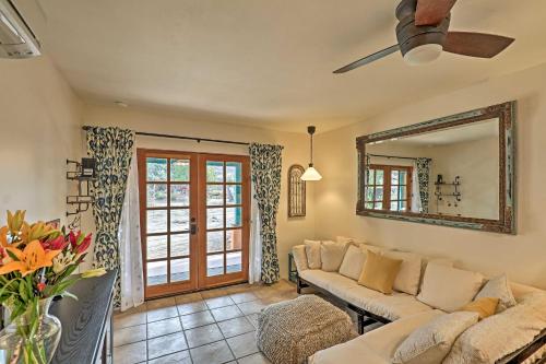 Vibrant Casa Paloma 2 with Patio - Near Vineyards!