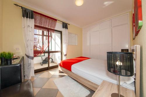 B17 - The Stunning Seaview Apartment - image 5