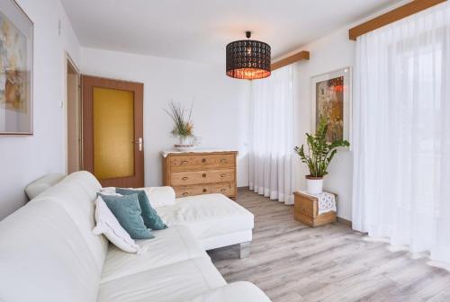Apartmenthaus Haringer - San Pietro Mezzomonte