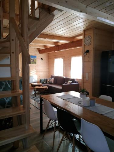 JANICKA CHATA in Dursztyn