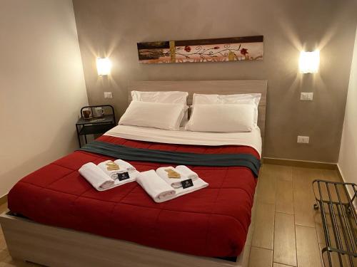 Kings Of Rome Apartments - image 3