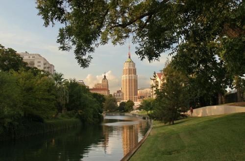 Noble Inns – San Antonio, TX