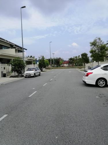 A&D Home-stay @Kota Warisan Sepang (KLIA 15 min) - image 13
